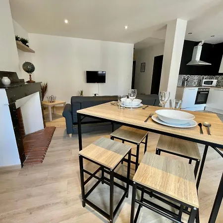 SPACIEUX APPARTEMMENT LUMINEUX Cœur De Ville Pamiers Extérieur photo